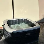 아파트 Grignetta Relax Giardino E Jacuzzi