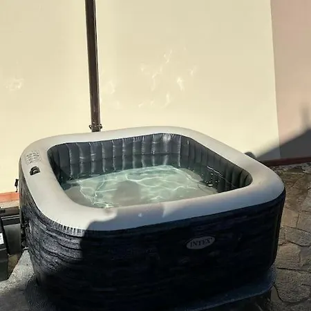 Apartment Grignetta Relax Giardino E Jacuzzi